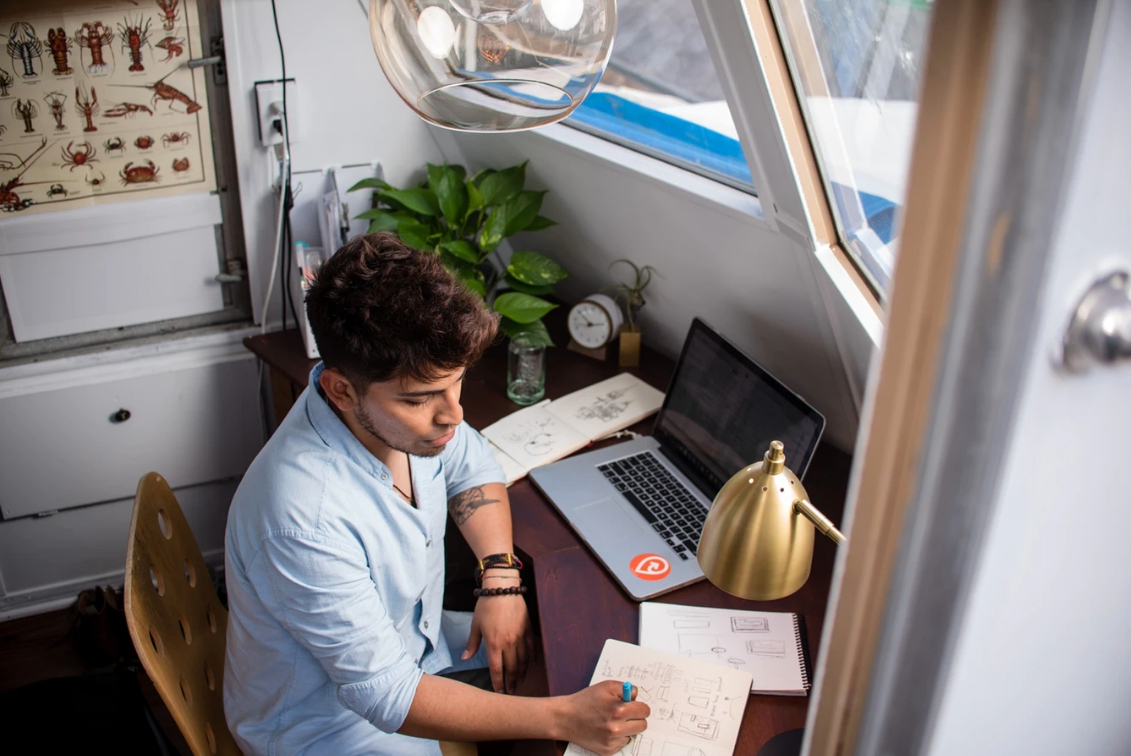 Freelancer works at a laptop